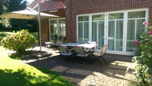 Gartenplan-gemütliche Terrasse mit Essbereich.jpeg